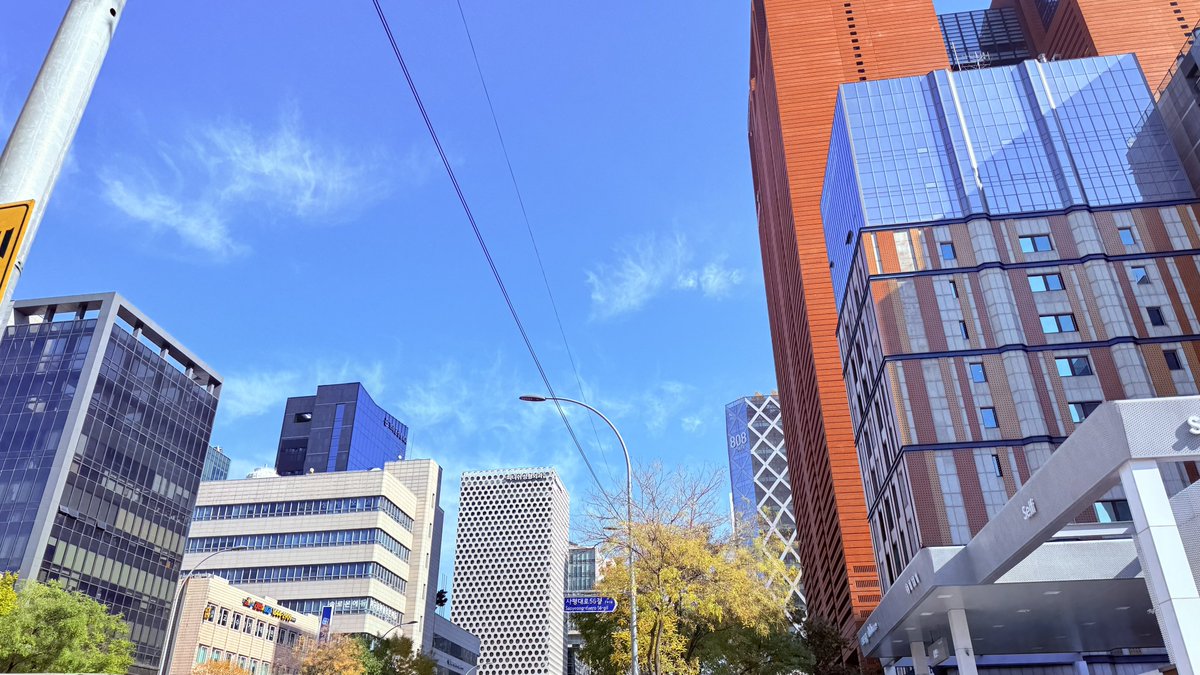 semaphore_flush's tweet image. 모각작 오다