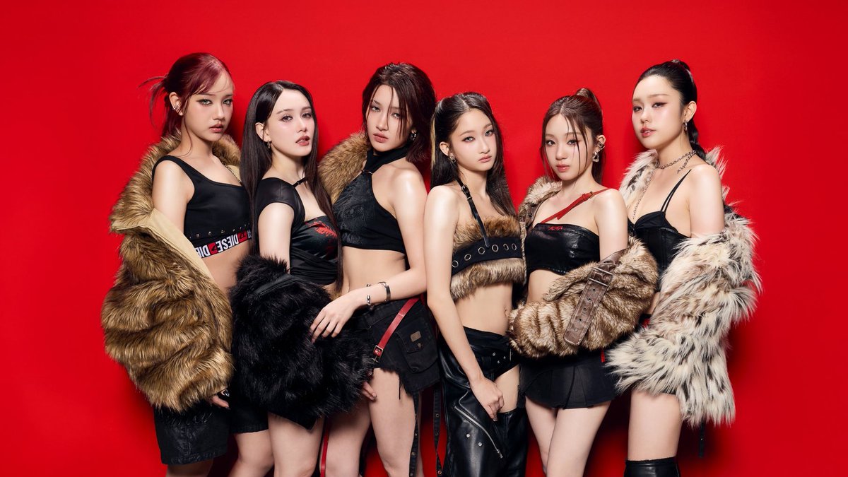 Tpop เกิร์ลกรุ๊ปที่มีผู้ฟังต่อเดือนมากที่สุดบน Spotify ในปัจจุบัน (November 15, 2025)

1. #PiXXiE - 528,079
2. #4EVE - 414,144
3. #FayeFangKaew - 237,011
4. #Zaza - 152,669
5. #SugarNSpice - 134,034
6. #BlueberryRSiam - 125,776
7. #FELIZZ - 90,918
8. #SugarEyes - 86,359
9.