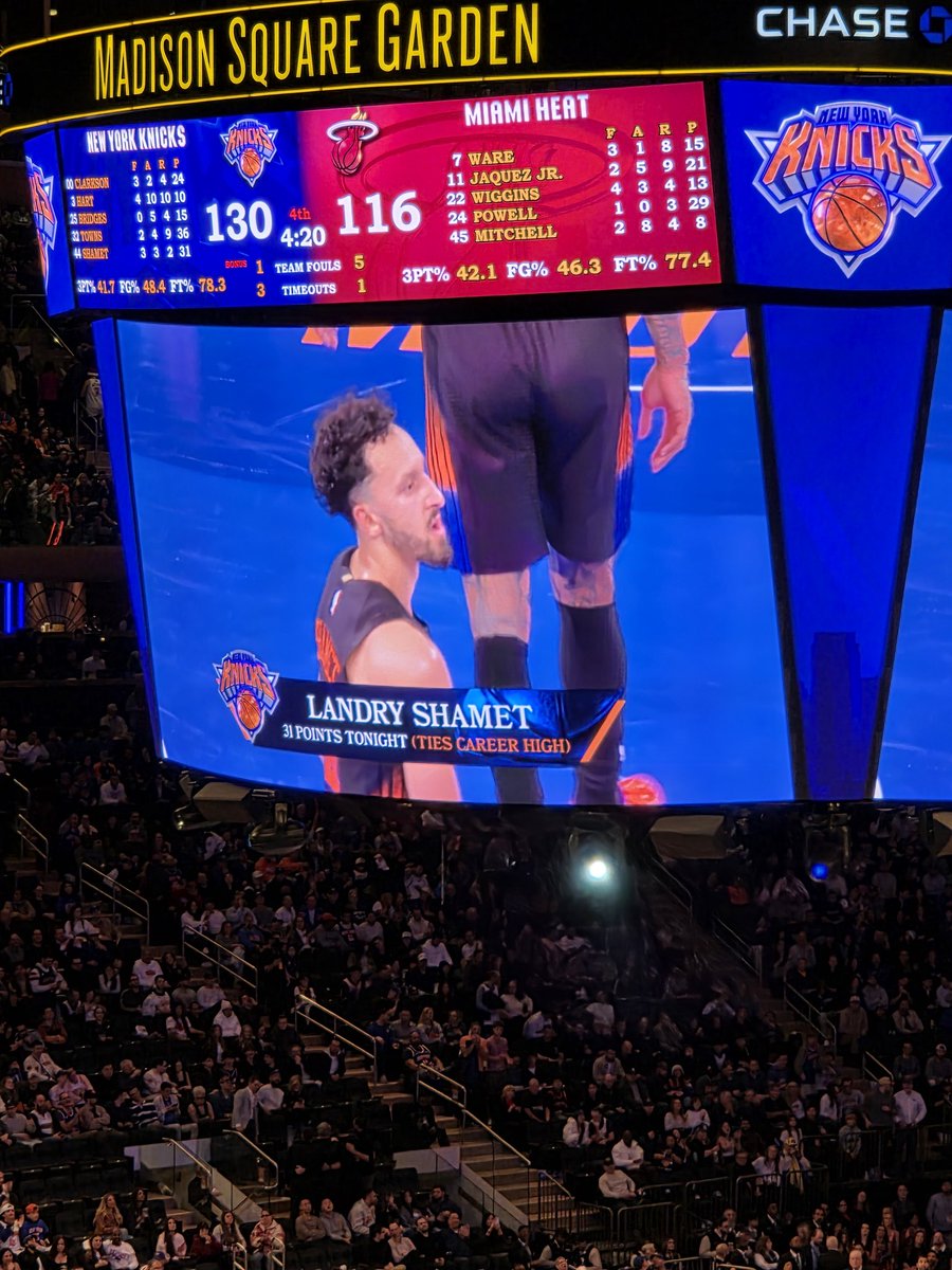 spree06's tweet image. Another game in MSG...another win for the knicks ! #knicks #onceaknickalwaysaknick #shamet #kat @KnicksVerseFr @KnicksFrance