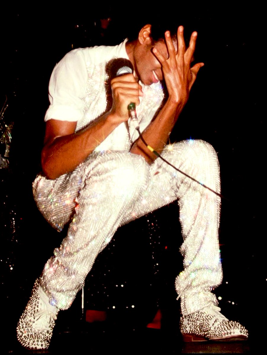 londonssaviour's tweet image. 