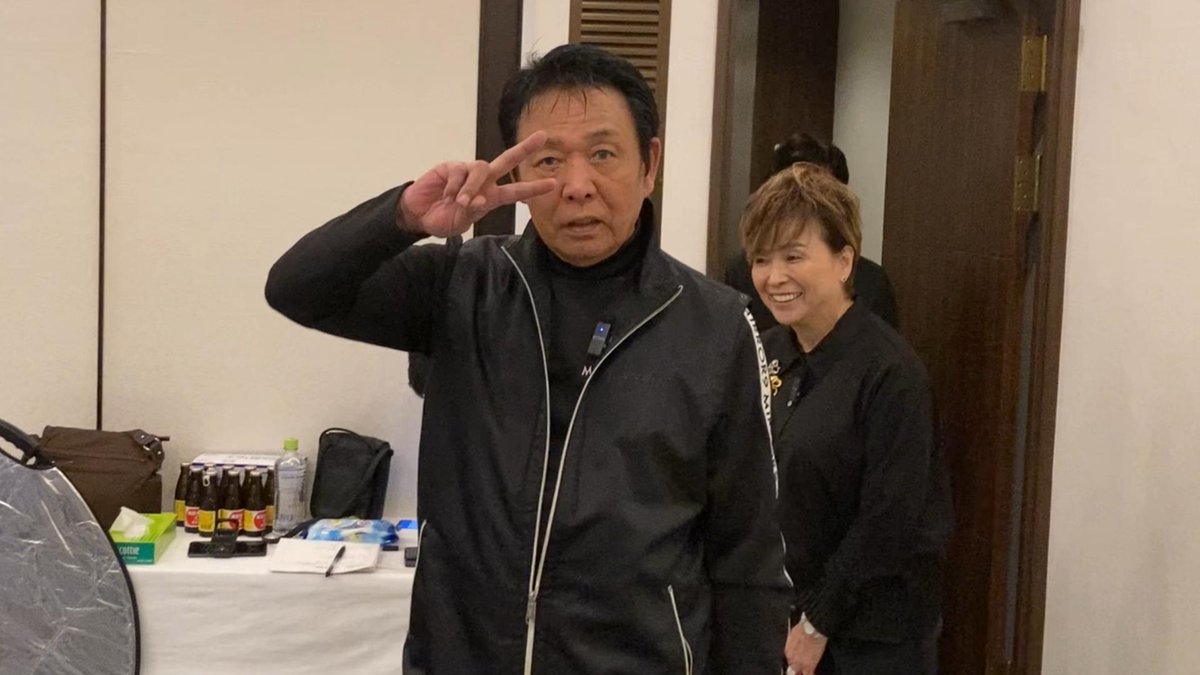 BunkaKitagawa's tweet photo. 山本譲二夫妻の「みちのくひとり旅」から「みちのくふたり秘話」へ
結婚秘話から奥入瀬での思い出等
演歌にかける思い

Youtube「北川文化が行く」にて公開中です

こちらから⇒https://t.co/06lHRe5MiQ

#山本譲二
#北島三郎
#みちのく一人旅
#奥入瀬
#えつ子 https://t.co/dSdXg2CWor