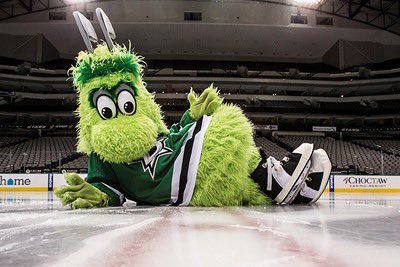 butternuggetz22's tweet photo. People forget how much of a sex icon Victor E. Green is https://t.co/G2EwQfiezm