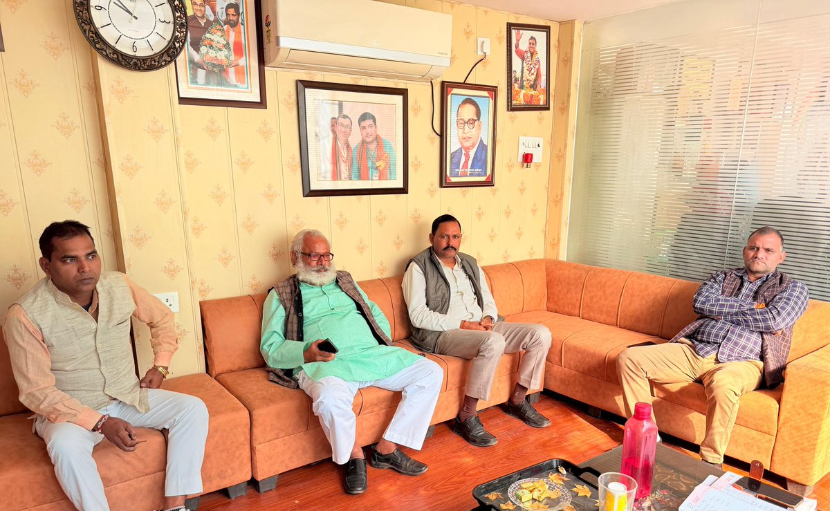 manishrawatmla's tweet image. 📅 15-11-2025
🏠 लखनऊ आवास पर!
📍 152-#सिधौलीसीतापुर

#सिधौलीआवास #सीतापुर