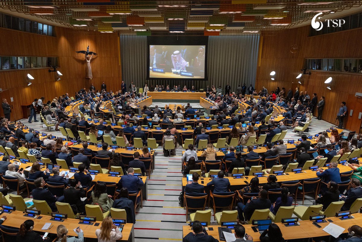 وكالة الأنباء الفرنسية "AFP":

مجلس الأمن سيصوّت يوم الاثنين على مشروع القرار الأمريكي المتعلق بخطة ترامب للسلام وإنهاء الحرب في #غزة 🇺🇳🇸🇦🇺🇸