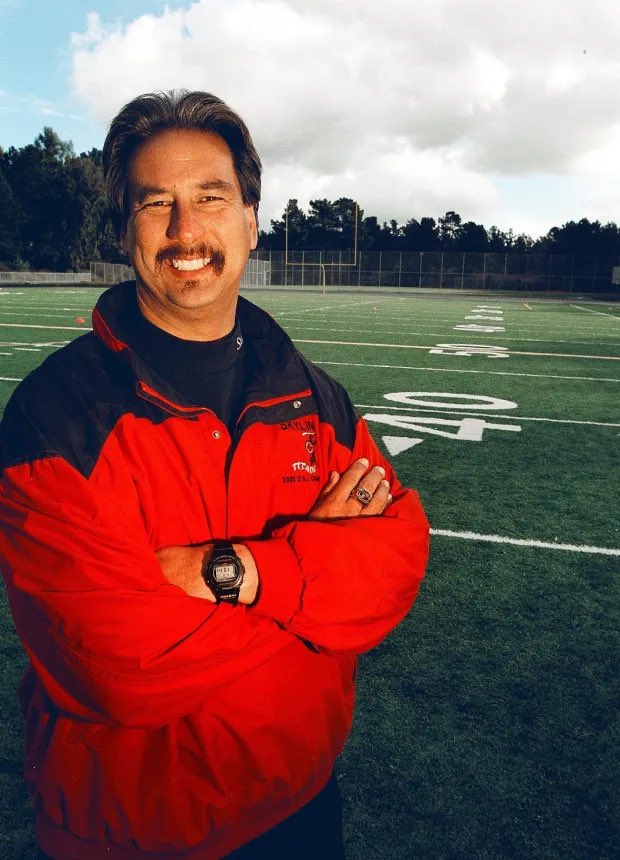 LauraPowellEsq's tweet image. As someone who knew John Beam growing in Oakland, I can tell you he was far more than a football coach.

He dedicated his life to serving as a father figure to every young person in his orbit, many of whom desperately needed one.

If only Oakland were a place worthy of men like…