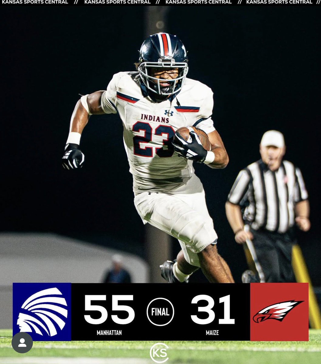 Khamario_Davis's tweet image. Sectionals handled. On to the next. #manhattanfootball #hardwork #substate