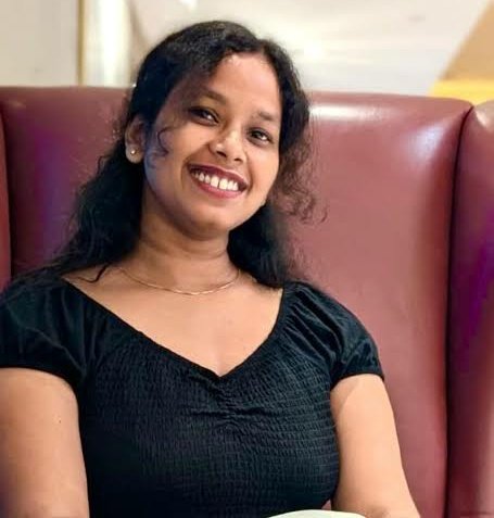 मनुवादी लोग RJD की तेज तरार और फायर ब्रांड प्रवक्ता PRIYANKA BHARTI को ट्रोल कर अपमानित कर रहे हैं.

उनकी ओर से कहा जा रहा है, न्यूज़ डिबेट में उल्टा सीधा बोलती है. लाउड होकर जवाब देती है,

बीजेपी प्रवक्ताओं के खिलाफ खराब भाषा का प्रयोग करती है. न्यूज़ एंकरों तक से बदतमीजी करती