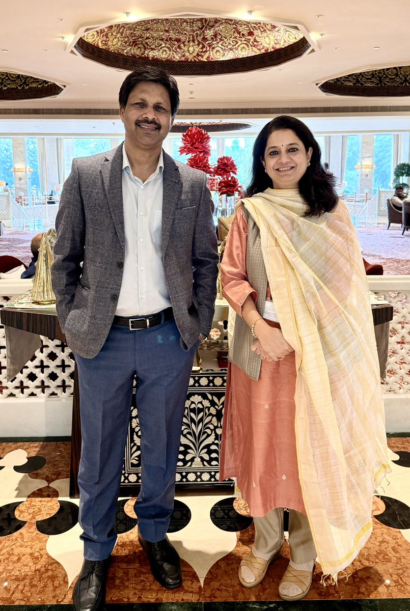 dr_hariom_ias's tweet image. Attended a meeting of stake holders to develop Meerut as a Hub for sports goods manufacturing in New Delhi. Need for Skilling in this sector was the prime focus. Hon’ble Minister Skilling Shri Jayant Chaudhari ji chaired it. #drhariomias #sports #hub #meerut #skills #skilling…