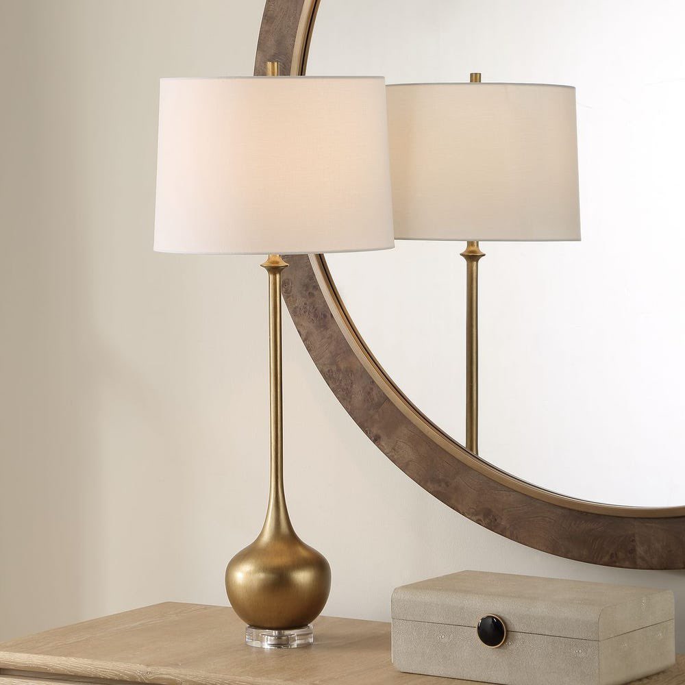 shopcbdecor's tweet image. 20% OFF @shopcbdecor The Good as Gold table lamp showcases a golden resin base with brushed brass and crystal details. The hardback drum shade is covered in a white linen fabric. 🛍 casabelladecor.net FREE SHIPPING ON ALL ORDERS! #moderndesign #modernhomes #lighting #lamps…