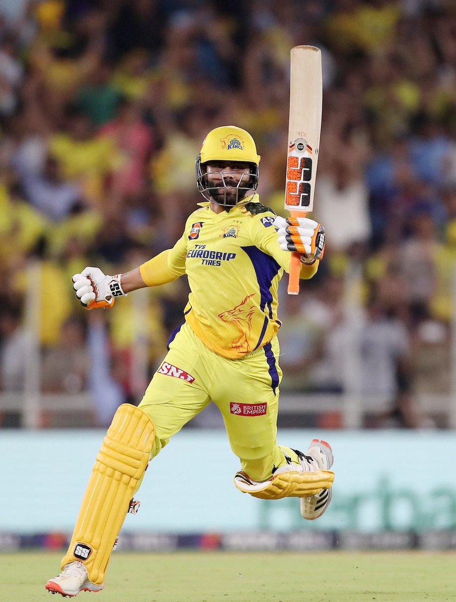 s_badrinath's tweet image. Keeping emotions aside, CSK fans should celebrate Ravindra Jadeja for everything he’s given to the franchise. One of the greatest to ever wear the yellow, his legacy will always shine bright. 💛🦁 #CSK #WhistlePodu #CricItWithBadri #IPL2026 @imjadeja