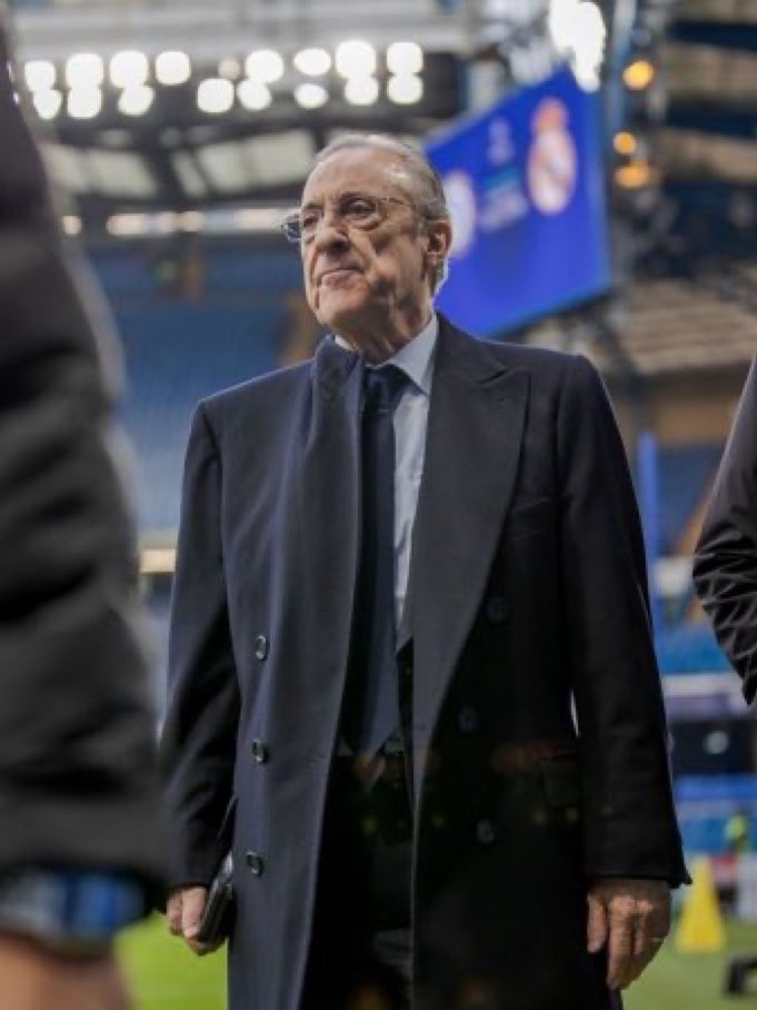 alhamhF's tweet image. لن اتقبل هذه الفكرة ابداً ولن اصدقها 

بيريز لن يأتي رئيس بمثل امكانياته وقوته 

بيريز مستمر يامدريدستا 🤍🤍