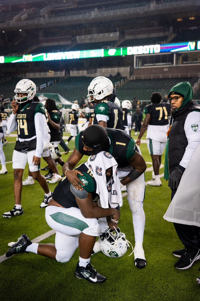 The Rematch: DeSoto vs. Longview 

🗓️: Friday Nov 21, 2025
⌚️: 7:00 PM
🏟️: Waco ISD Stadium