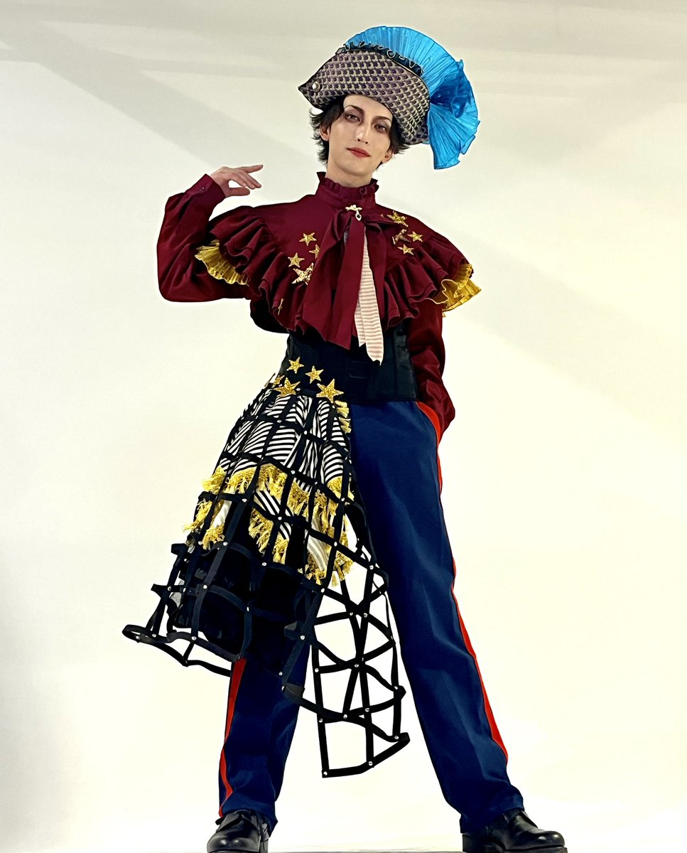 patch_run's tweet image. 衣装付き通し🎠
いってきまぁあああす‼️‼️‼️
#社中パンジャン #本番初日まで6日
shachu.com