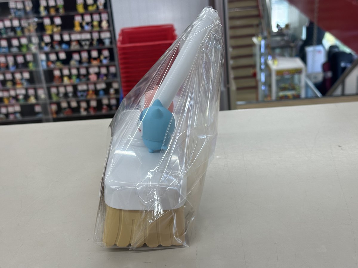 ちい@断捨離中  8000 ちいかわ ころころクリーナー入荷です！ クキ爆したあとのジャリジャリ