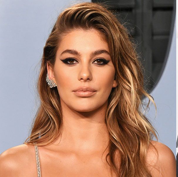 Ryoko___xyz's tweet image. ディカプリオも見事に金髪ウエーブ男顔美女が好きで全然ブレてないんよなー（写真は全部歴代元カノ）