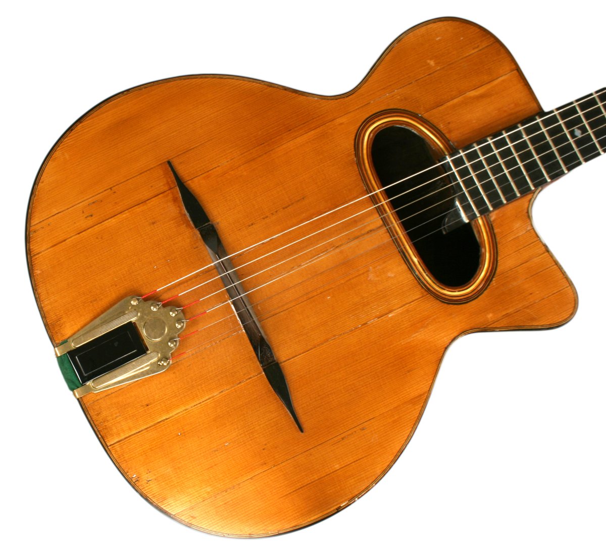 DjangoBooks's tweet image. 1930s Busato 12 Fret D Hole djangobooks.com/blog/1930s-bus… Rare early production model!