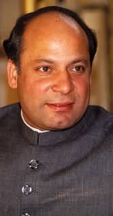 Badass1ZQ1's tweet image. ریاض بسرا
سرگودہا ڈویژن کا وہ اشتہاری مجرم جسکا خوف پورے ملک میں تھا اور جسکی دشمنی شریف خاندان سے تھی
محمد ریاض سرگودہا کے نواح میں 1967 میں ایlک متوسط گھرانے میں پیدا ہوا
ابتدائی تعلیم کے بعد
سرگودہا و لاہور کے مدرسوں میں دینی تعلیم پاکر
اک مذہبی جماعت سے منسلک ہو کر مولانا…