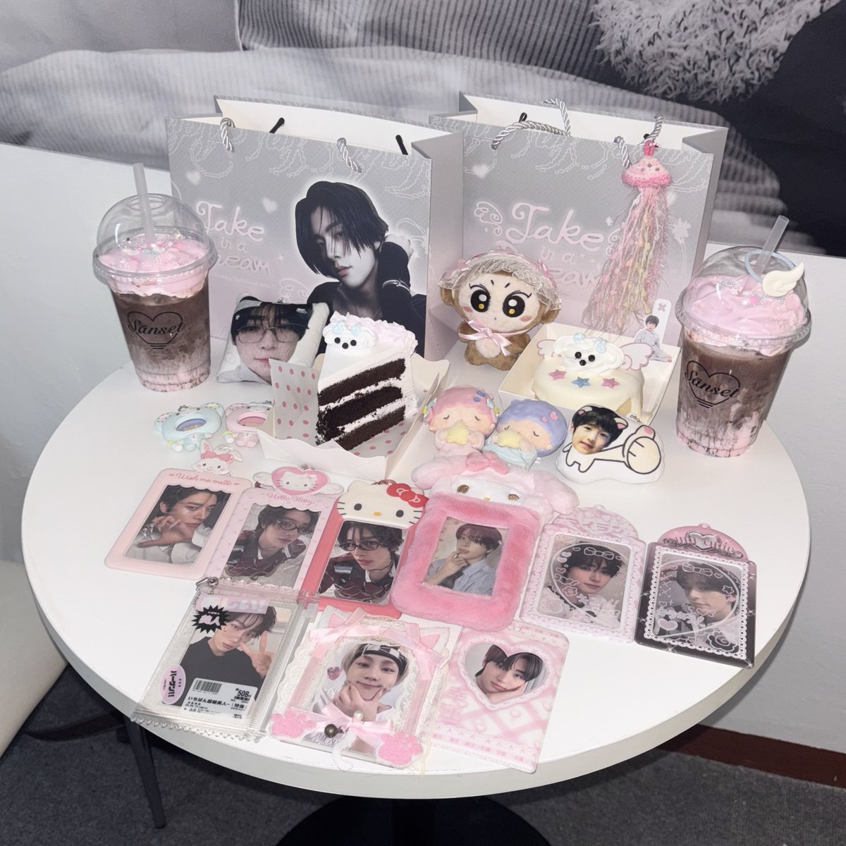 ♡ #JakeInADream 🐶🎀☁️໒꒱