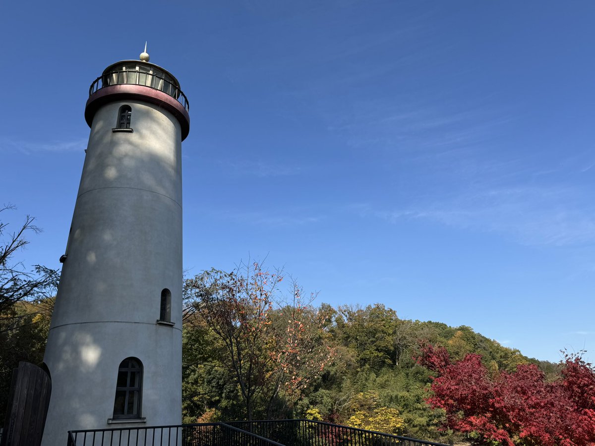 komomo098's tweet image. ムーミン谷は紅葉🍁がきれいです。