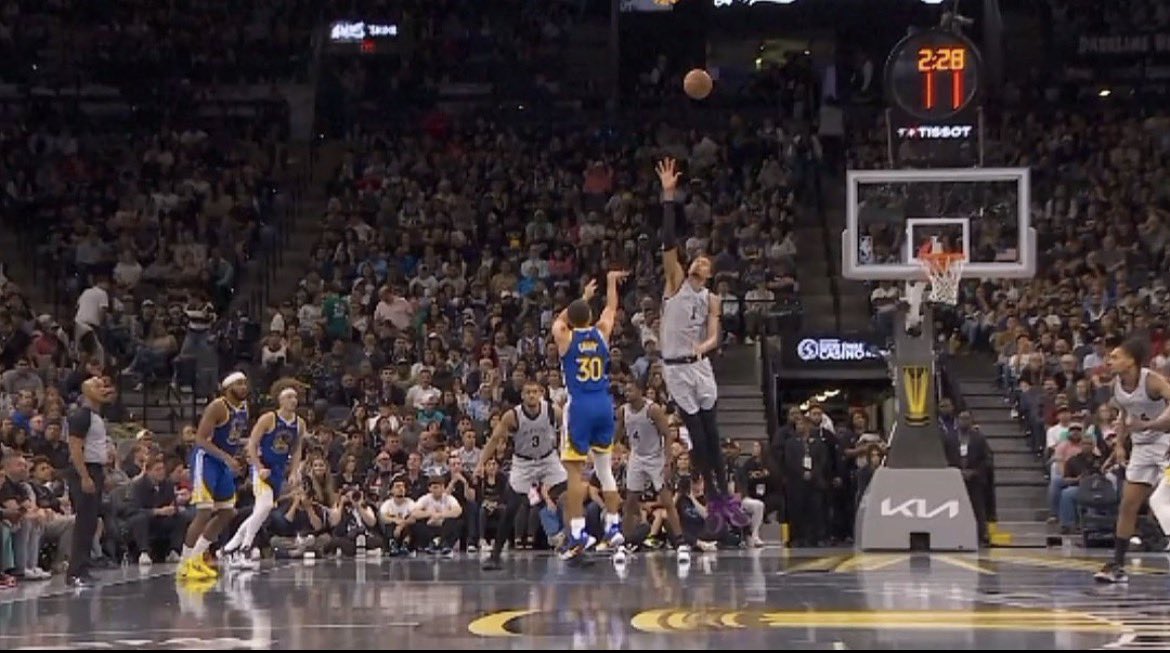 0xderrick.eth 🍌🟧💀 tweet media