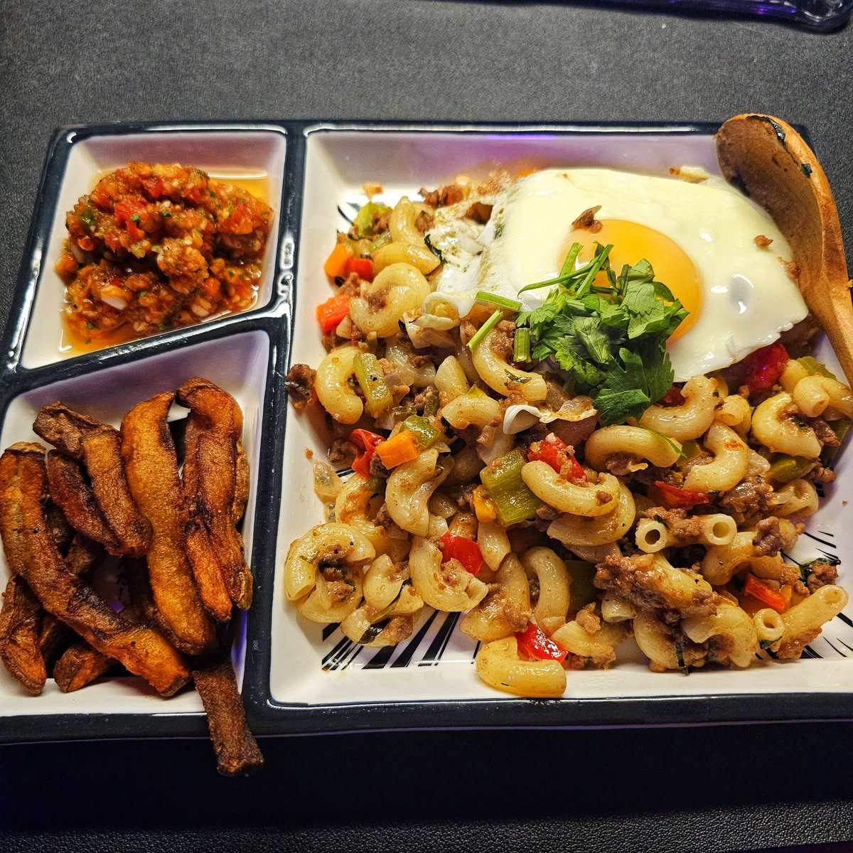 阿咩粒咖斯代嚕