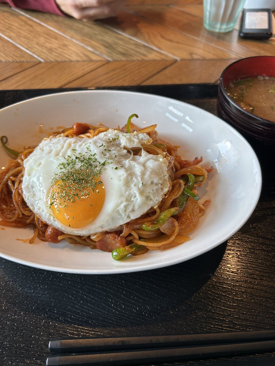 2_uqb's tweet image. カツカレーもナポリタンもめちゃくちゃ美味い✨
#サウナ煌