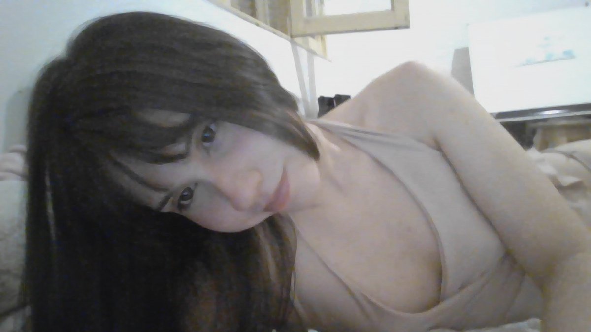 fioooestela's tweet image. aca sirviendo 3am amo mi conputadora #thinkpad #think #pad