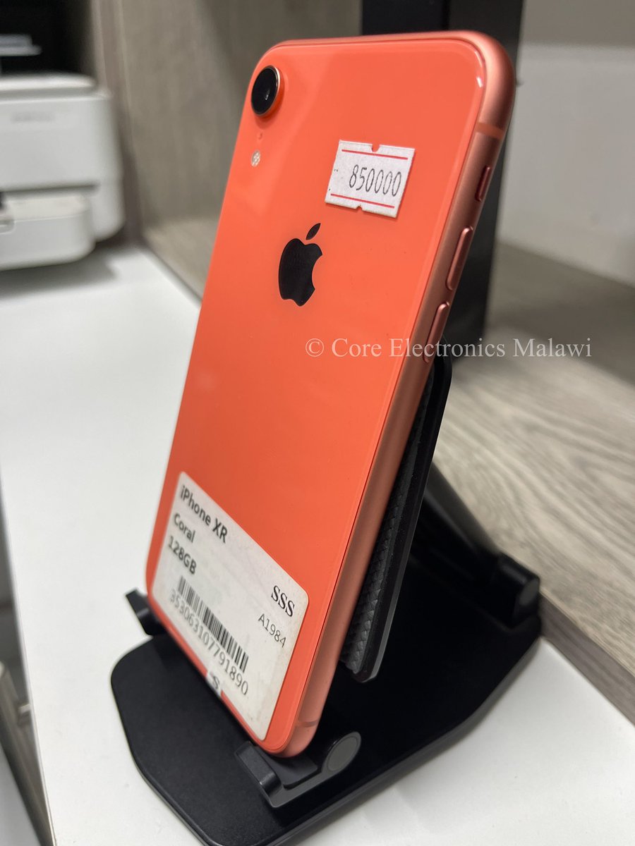 CoreMalawi's tweet image. Buy Apple iPhone XR | 128GB Internal Storage | 3GB RAM | 6.1″ Liquid Retina Display | Apple A12 Bionic | 12MP Front Camera | 7 Rear MP front camera | 2942 mAh Battery | Going at K849,000.00 | Contact: ￼0995 47 01 74
#coreelectronicsmalawi #iphone #apple #iPhoneXR