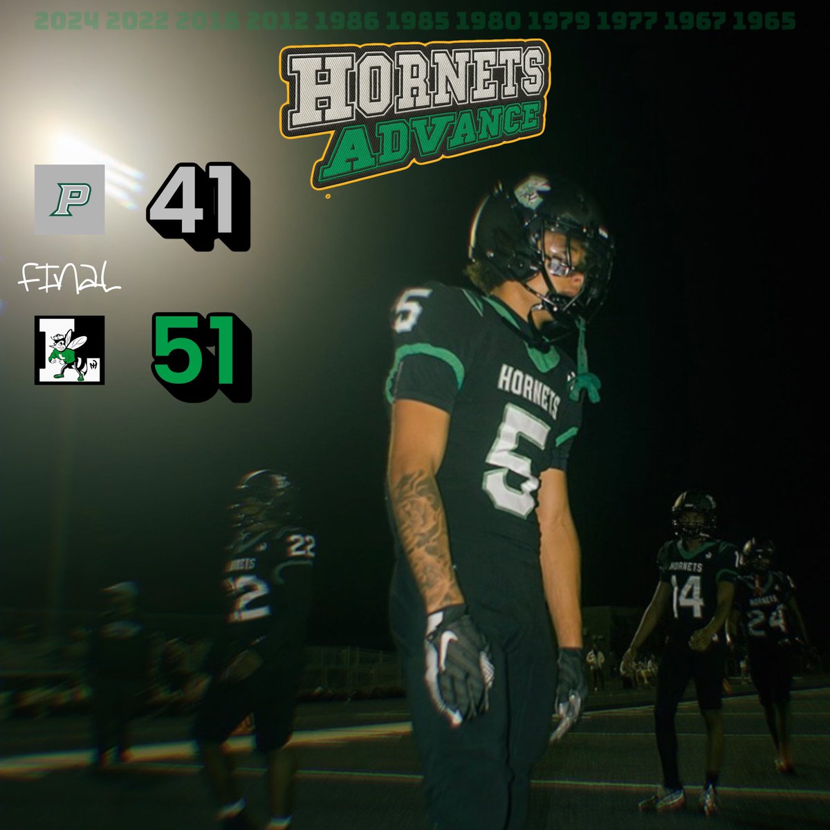 THEHIVEFB's tweet image. Hornets Advance‼️

307 and 3 from Curtis — put the whole season on his shoulders and muscled through the Titans.

Hornets don’t flinch. Hornets finish.

Next Game Is Home vs San Marcos 11/21

#LincolnCertified 🍀 #RepTheHive