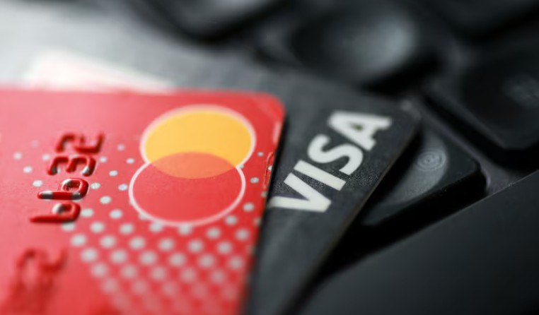 20 Years Of Litigation About To Be Settled - Visa, Mastercard reach $38 billion swipe fee settlement, draw opposition reuters.com/sustainability… 

#MasterCard  #Visa  #CreditCards  #settlement