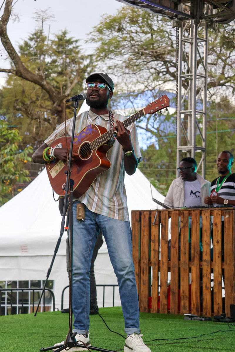 Midrifthurinet's tweet image. Anchored at the voter registration exercise, &quot;The Art of Democracy&quot; emerged as a vibrant reminder that civic participation can be expressive and transformative, mainly when driven by young people&apos;s creativity. 

The event created a space where art served as a bridge between voter…