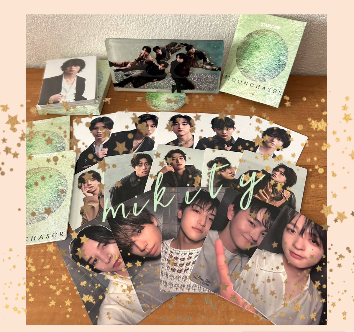 スタちゃんグッズが届いたー💫💓 アクスタキラキラしてて凄いね