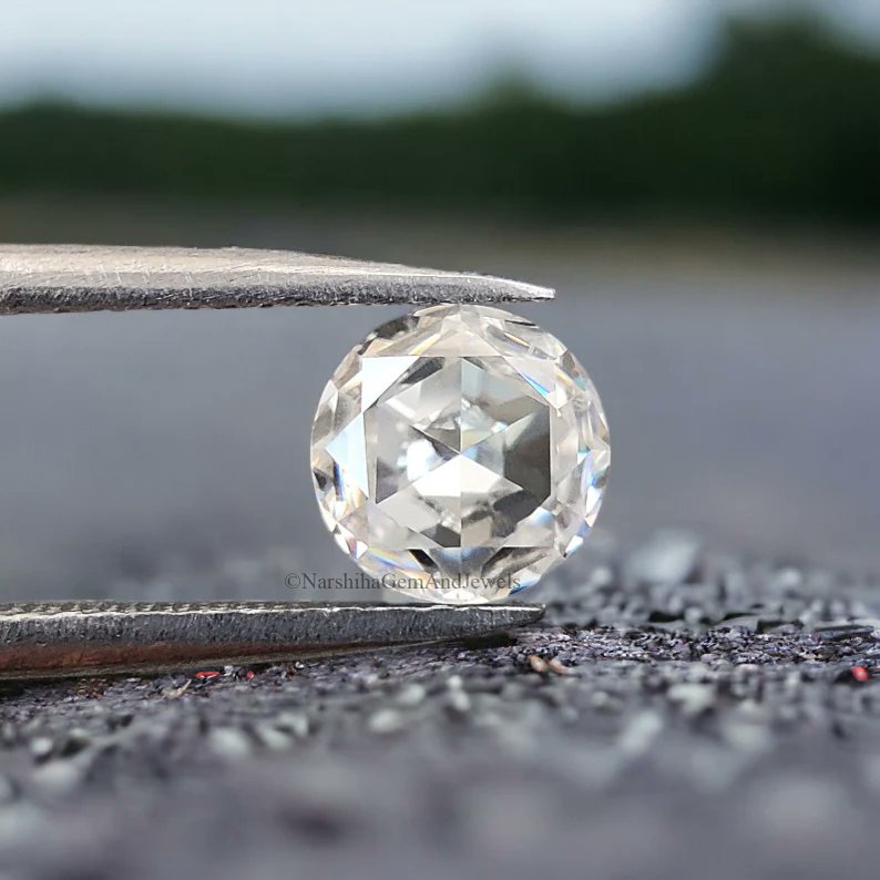 NarshihaJewels's tweet image. Round  Rose Cut Loose White Moissanite Stone 6.5,7,8,9,10,11 MM Vintage  Antique Handcrafted Eye Clean Moissanite Engagement Gift Ring GN149

ETSY : etsy.com/listing/173172…

#Moissanite #RoundRoseCut #RoseCutMoissanite #LooseMoissanite #WhiteMoissanite #VintageJewelry