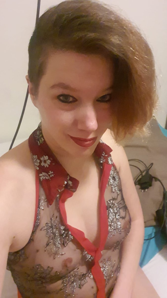 Arbeits-Outfit ;) Wer will mehr wissen?