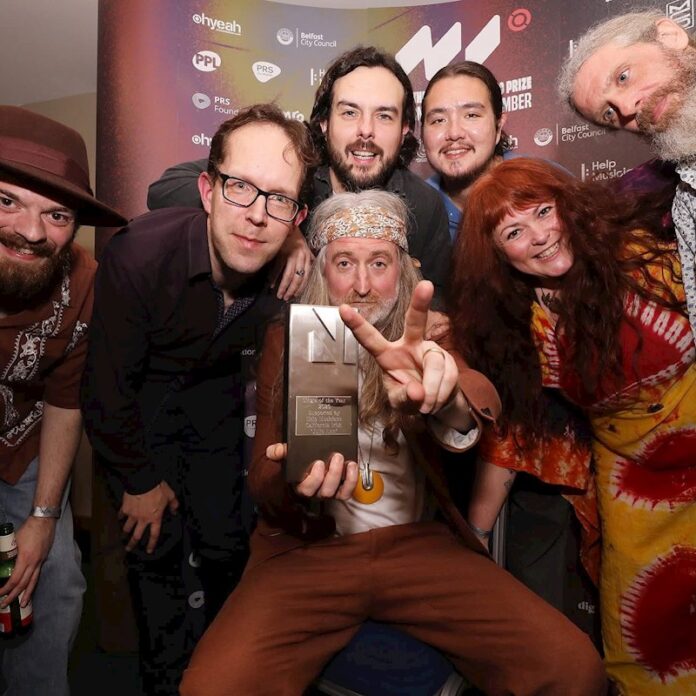 California Irish, the folk rock act fronted by Cormac Neeson of The Answer, has won the Single Of The Year Award at the Northern Irish Music Prize with their single ‘Julie Ann‘. 

Paul H Birch reports in full at RAMzine.

ramzine.co.uk/news/californi…