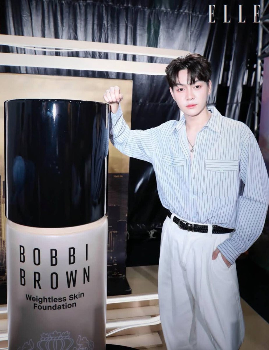 noonee4207's tweet photo. นะโม จะมีตัสสะ แต่รักเทอนะจ๊ะ ไม่มีตัดใจแน่นอน💕
#klayahhh
#dandycosmo 👔👞
#BobbiBrownThailand
#DJ1942
#ICONSIAM
#MADAMEFIN
#XPENGTHAILAND https://t.co/SI9hKTEY2S