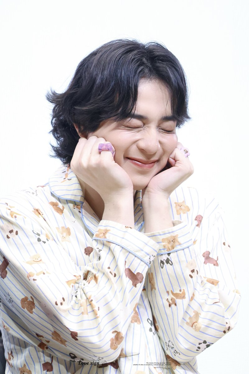 lovesignn_'s tweet image. อ้วมน่ารักเป็นพิเศษเลยนะ 💗

MAXKYBAS OUR HOME

#MaxkyBas1stFM
#maxkybas #แม็กกี้บาส