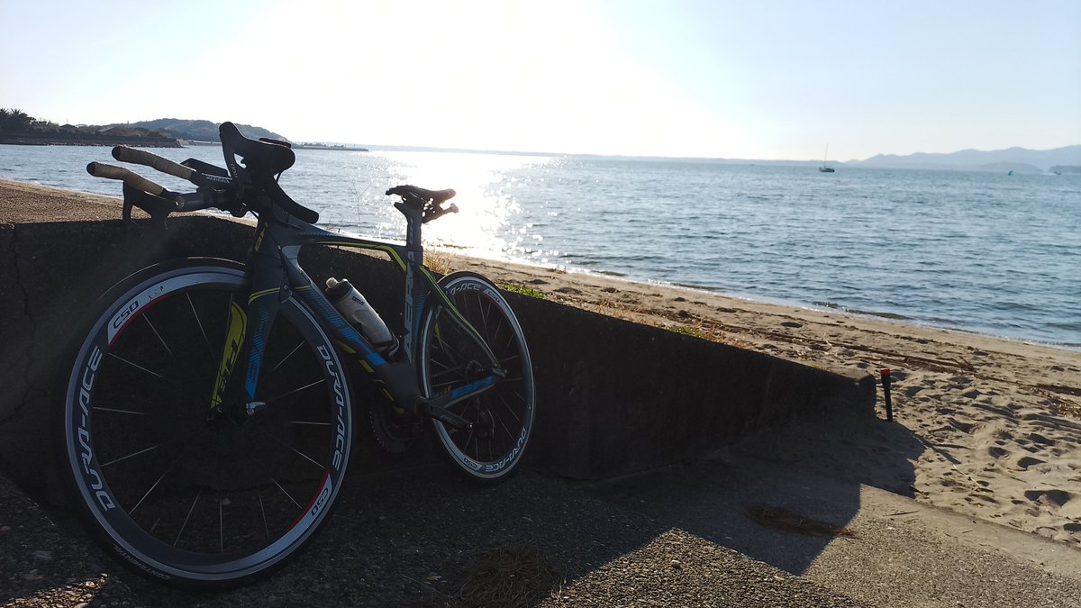 久々のしっかりライド
通りが少ない方のコース走ってるのに、土日昼間はさすがに人が多くて険しいな…