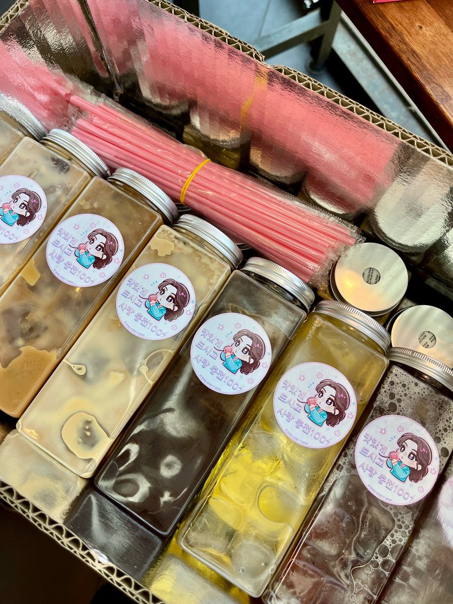 25.11.15 <어쩌면 해피엔딩> 
미도링 서포트🪴🌷
모든 배우，스탭 분들을 응원합니다！