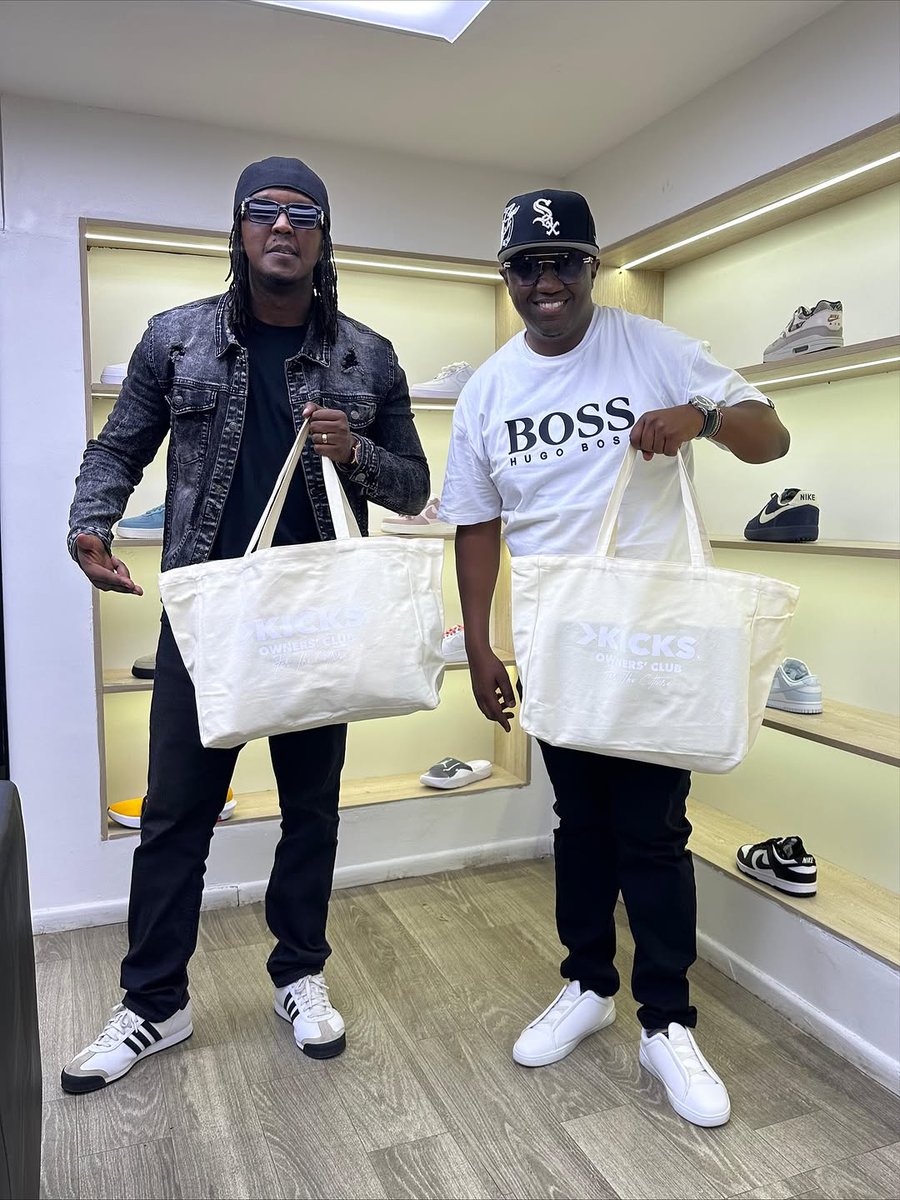 Happy weekend from <a href="/WyreDaLoveChild/">Wyre</a>  &amp; Syd 

You too can pass by our store &amp; get yourself something nice for the weekend 🤩

kickskenya.com