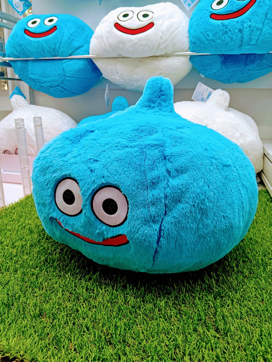 ✨️新景品のお知らせ✨️ □パペットスンスン 特大ぬいぐるみ □その