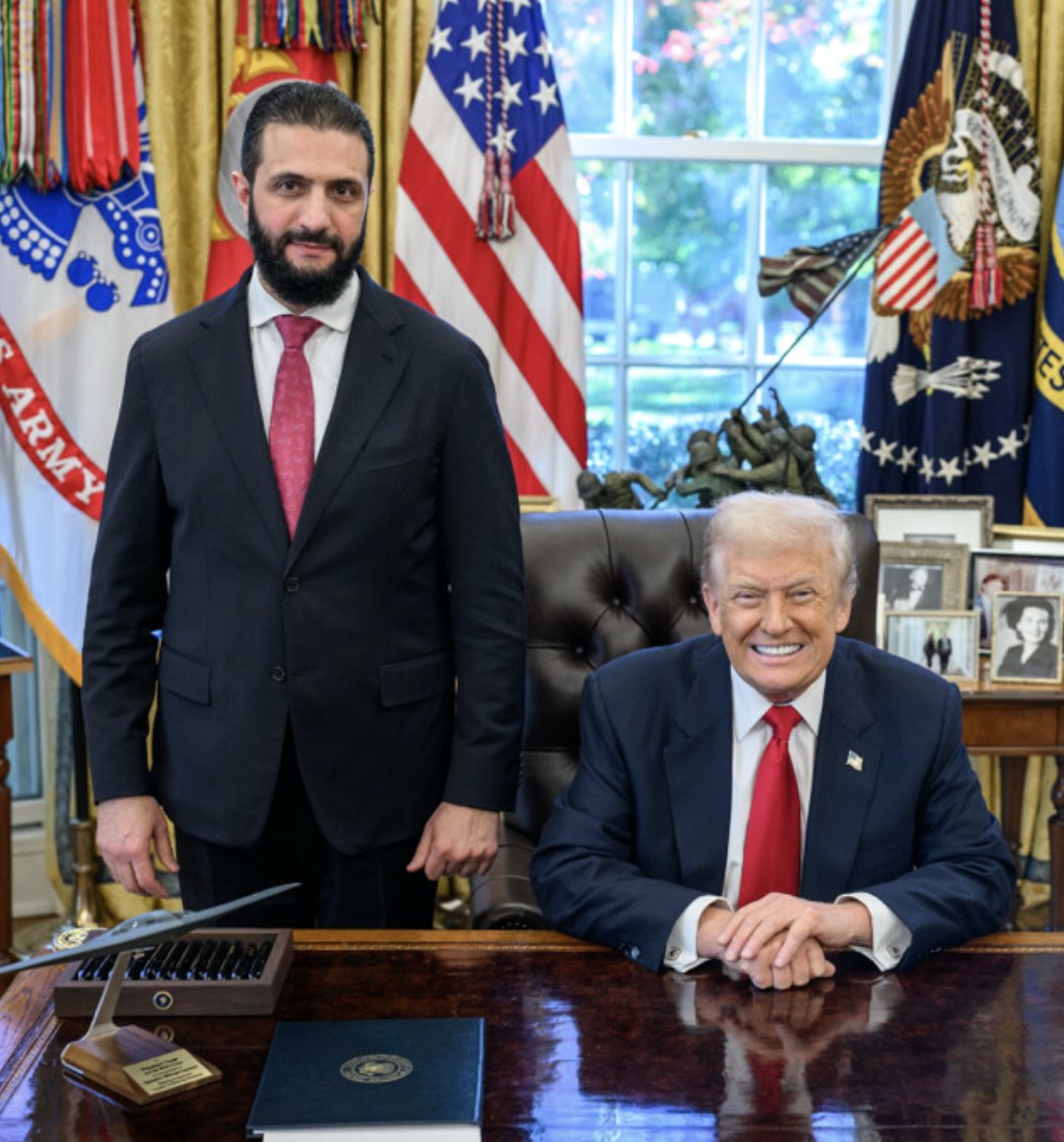 Bu süreç böyle devam ederse, Trump’ın veya ABD Başkanı’nın Abdullah Öcalan’ı Beyazsaray’da kabul etmesi de beklenir! İlginçtir; Türkiye’de Ekrem İmamoğlu’nun önü kesilirken, Öcalan’ın önünün açılması da eş zamanlı sürdürülüyor!
yenicaggazetesi.com.tr/trump-ocalani-…