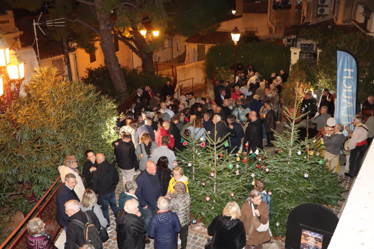 L’esprit de Noël s’invite à Allauch avec la crèche de Gilbert Orsini 🌟
📍Crèche à découvrir dans la Galerie du Vieux-Bassin (montée Marius Barret - Allauch Village)
Jusqu’au 25 janvier 2026
👉facebook.com/allauch