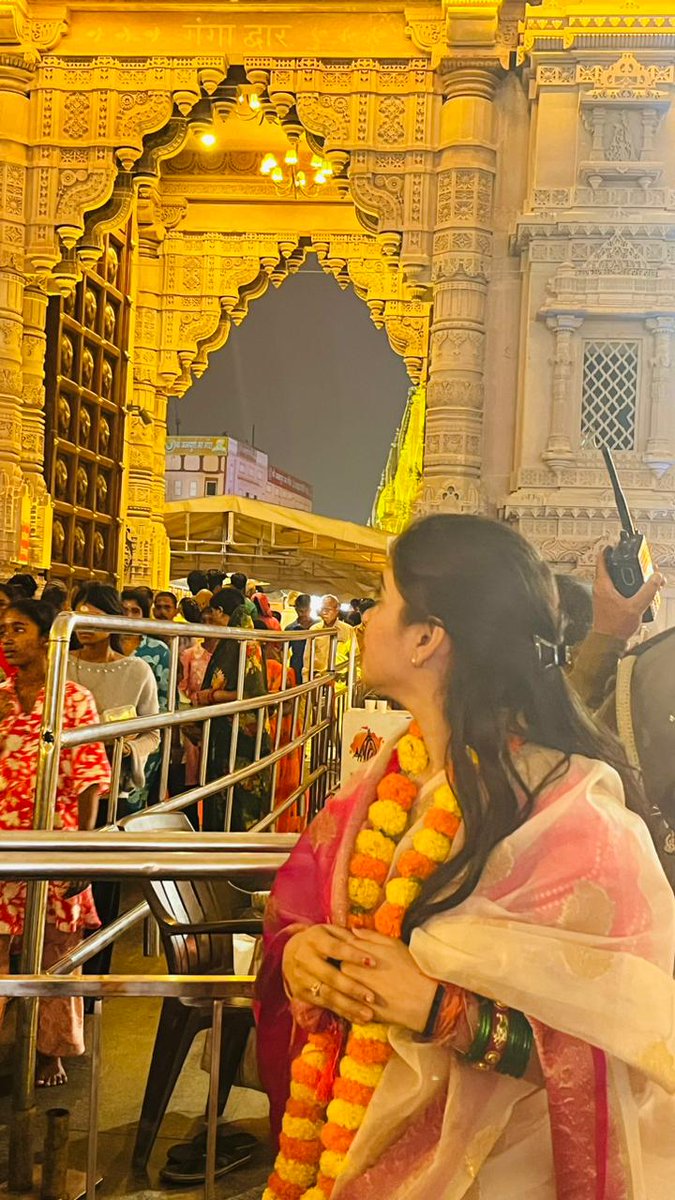 _SamikshaMishra's tweet image. Har har Mahadev,,📿🔱
#harharmahadev #banaras #SanatanDharma #Hindutva