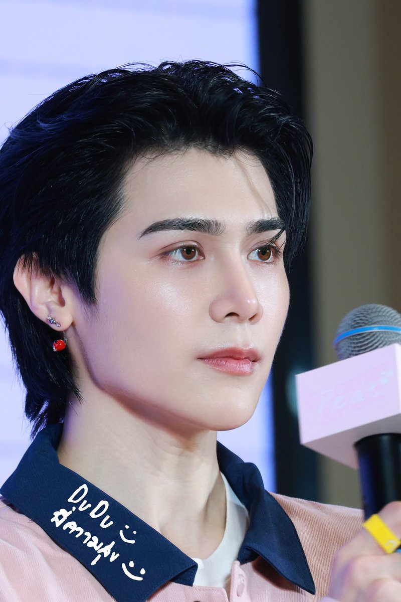 Today's earrings are cute, and <a href="/peatwasu/">peatwasu #เคลวิน</a> is even cuter!💗

PEAT IN GUANGZHOU
#PeatfansignInGuangzhou
#Peatwasu #CaptainPeat