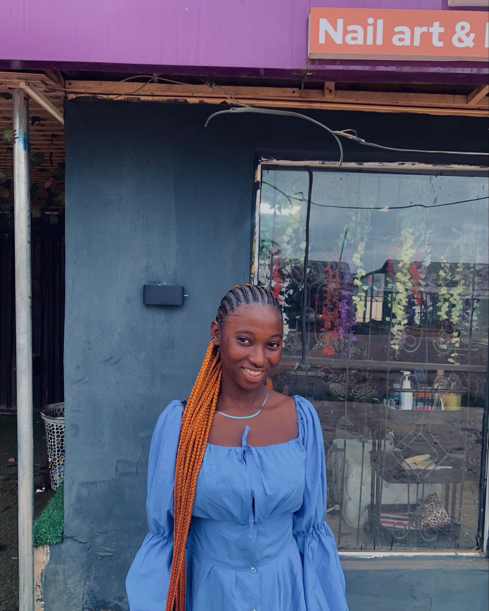 Simple cornrows , no stress no hassle 🥰😌😻. Book an appointment with BraidsbyMide 🕓🥰