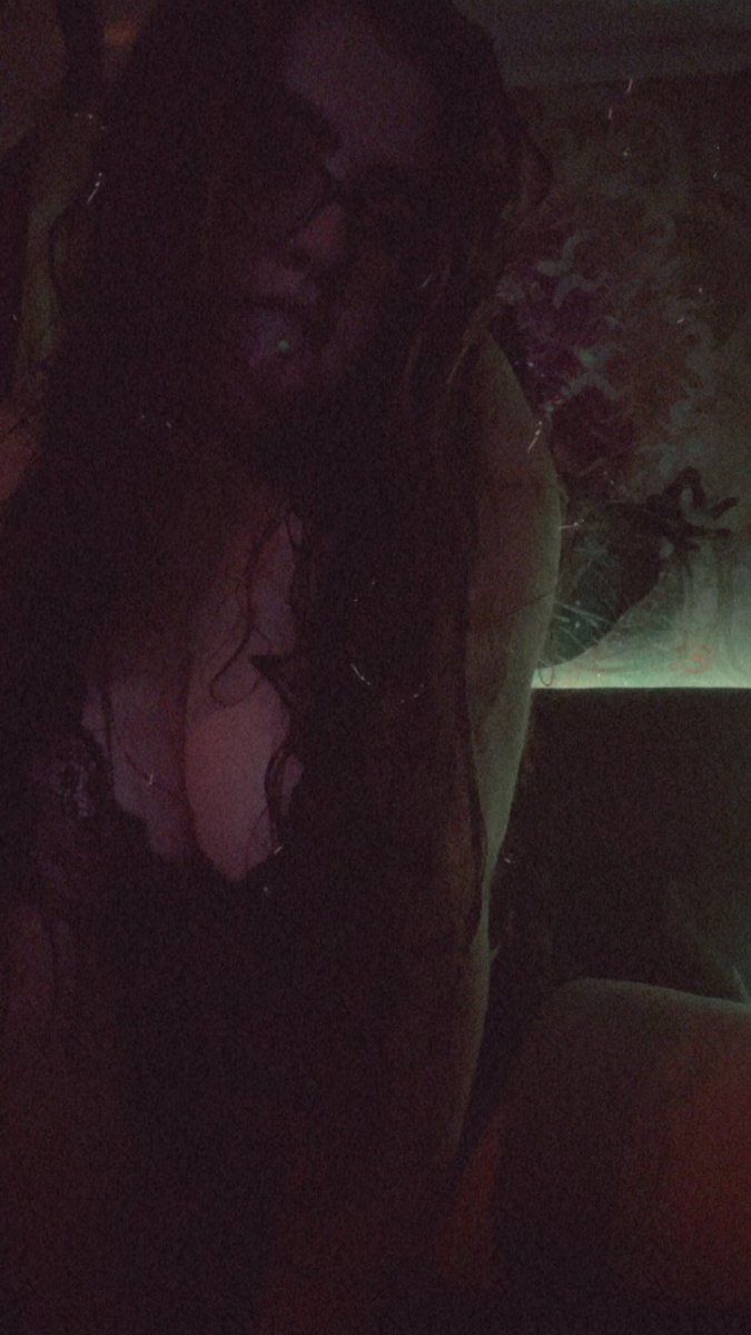 _Avyanna44's tweet photo. 😩💦 https://t.co/j950ivD3pw