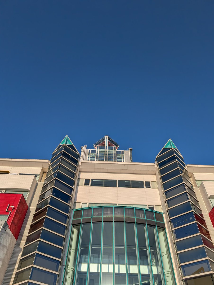 先輩のカメラマンさんにも会えて!
ご挨拶出来たし

音楽🎶も聴けてとても良い現場
ATC