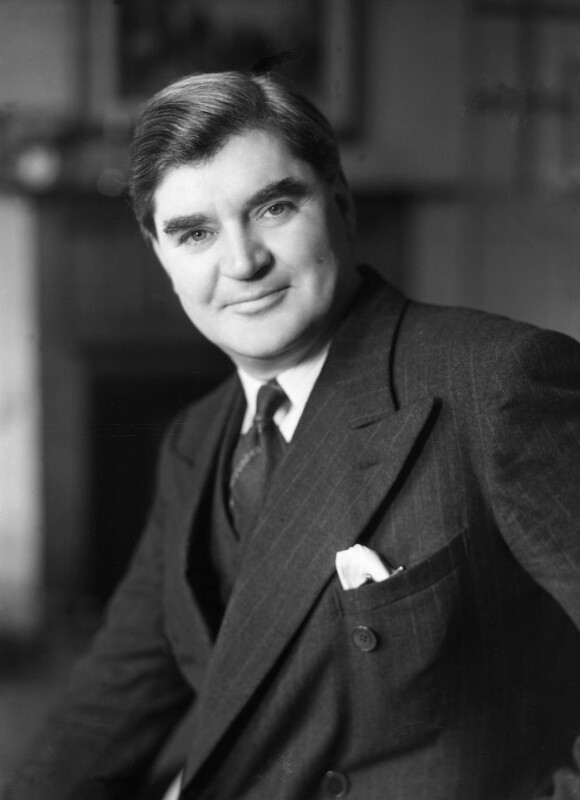 Aneurin Bevan was born in Tredegar, 🏴󠁧󠁢󠁷󠁬󠁳󠁿  on this day in 1897 (128 years ago).

The NHS was started by him. 

Every school across Britain should today discuss Wales’ contribution to the world.

commons.wikimedia.org/wiki/File:Aneu…

📷 Howard Coster; PD.