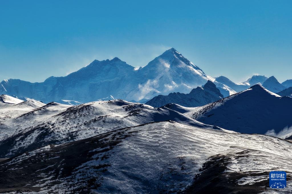 A view of the Himalayas in Tingri County of Xigaze, #China's
